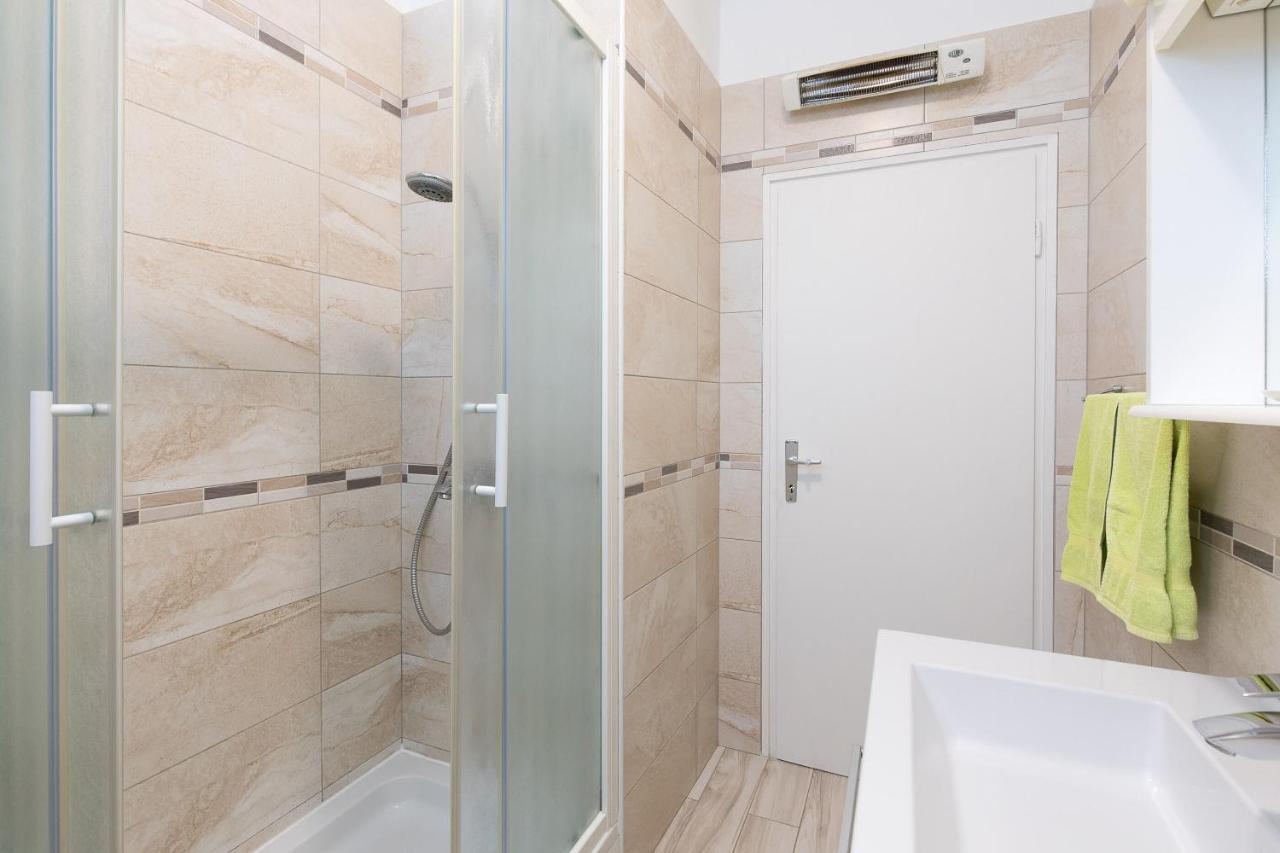 Apartment Oleander Punat Exterior foto