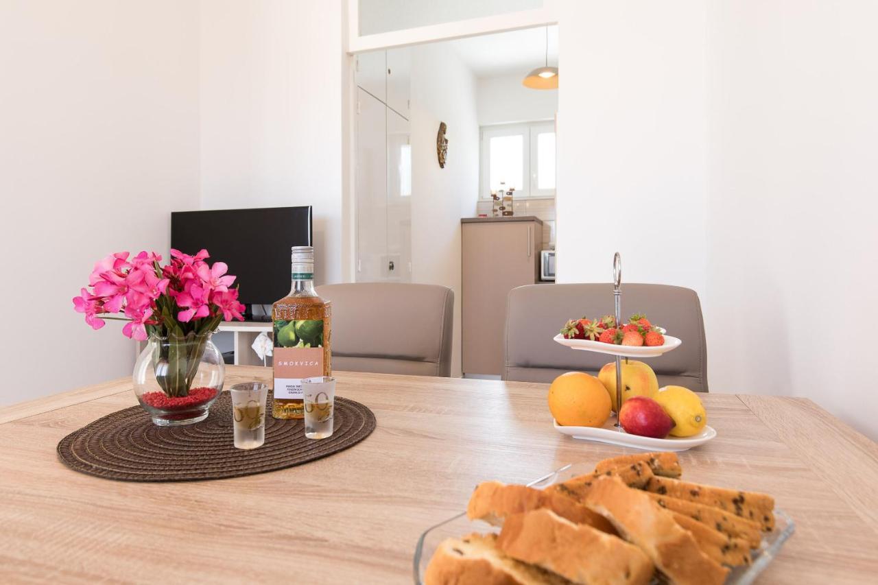 Apartment Oleander Punat Exterior foto